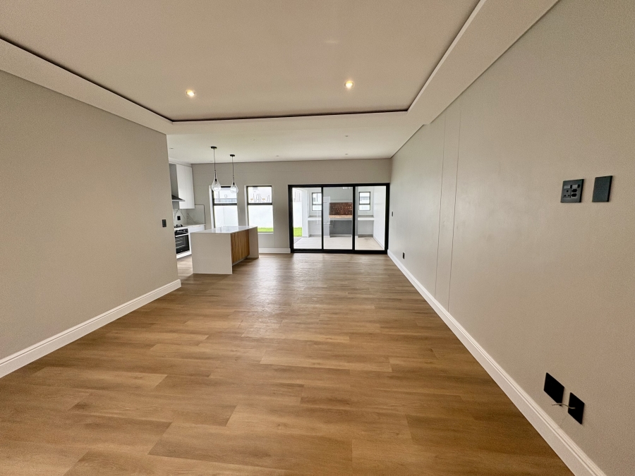 4 Bedroom Property for Sale in Sandown Western Cape